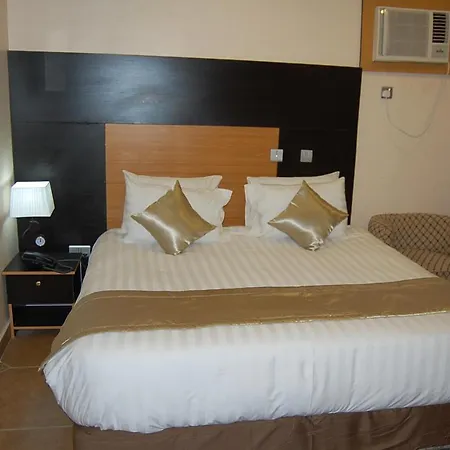 Warri Wetland 3* Ekete
